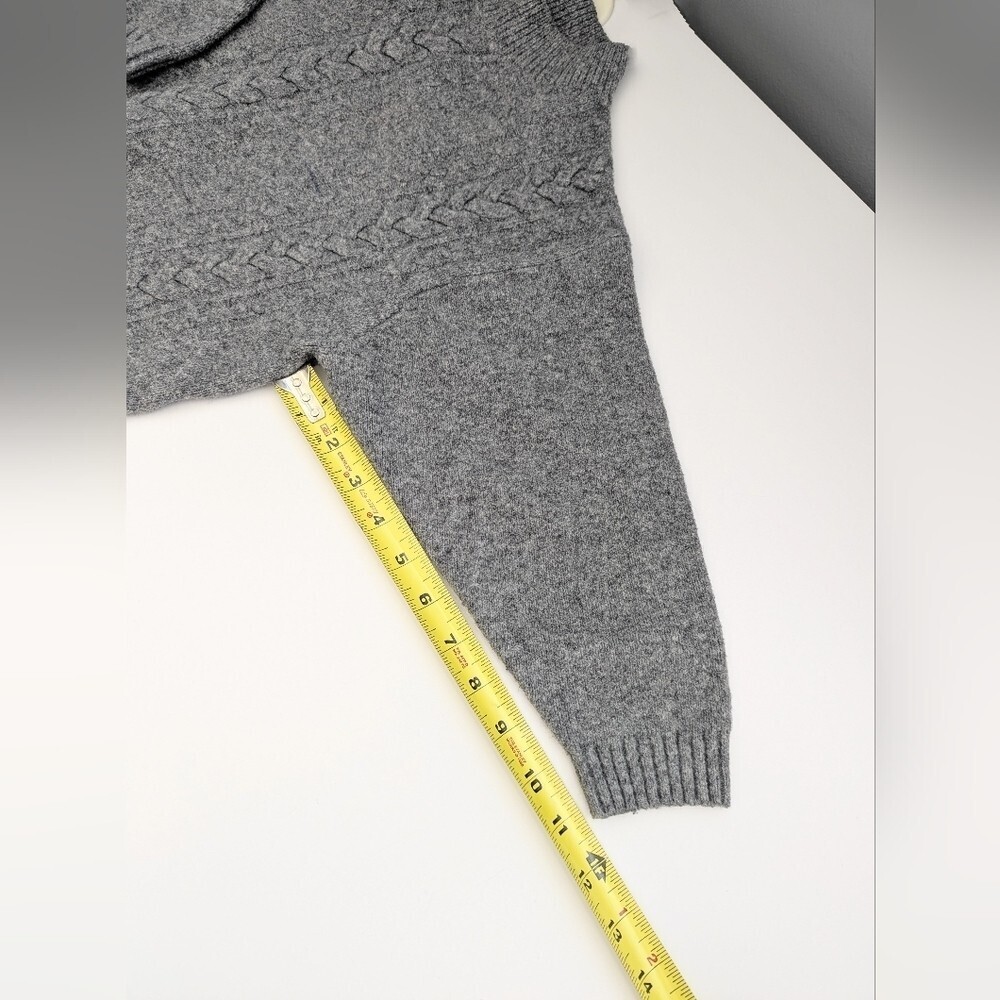 Uniqlo Kids Unisex (Size 3-4) Souffle Yarn Mock-Neck Gray Cable-Knit Sweater - Picture 8 of 11